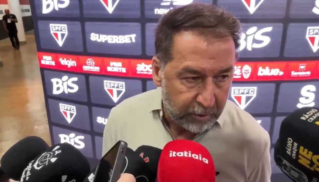 Presidente do Corinthians faz acusações e promete revelações sobre impeachment