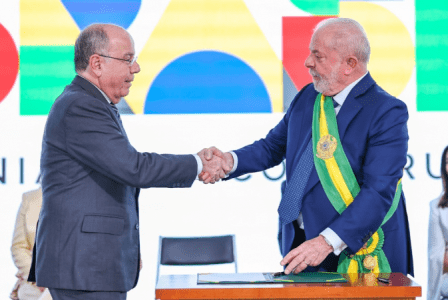 Reunião entre chanceler Mauro Vieira e o presidente Lula, acontece nesta sexta-feira (17)