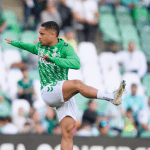 Palmeiras: diretor do Betis revela ligação do Barcelona sobre Vitor Roque