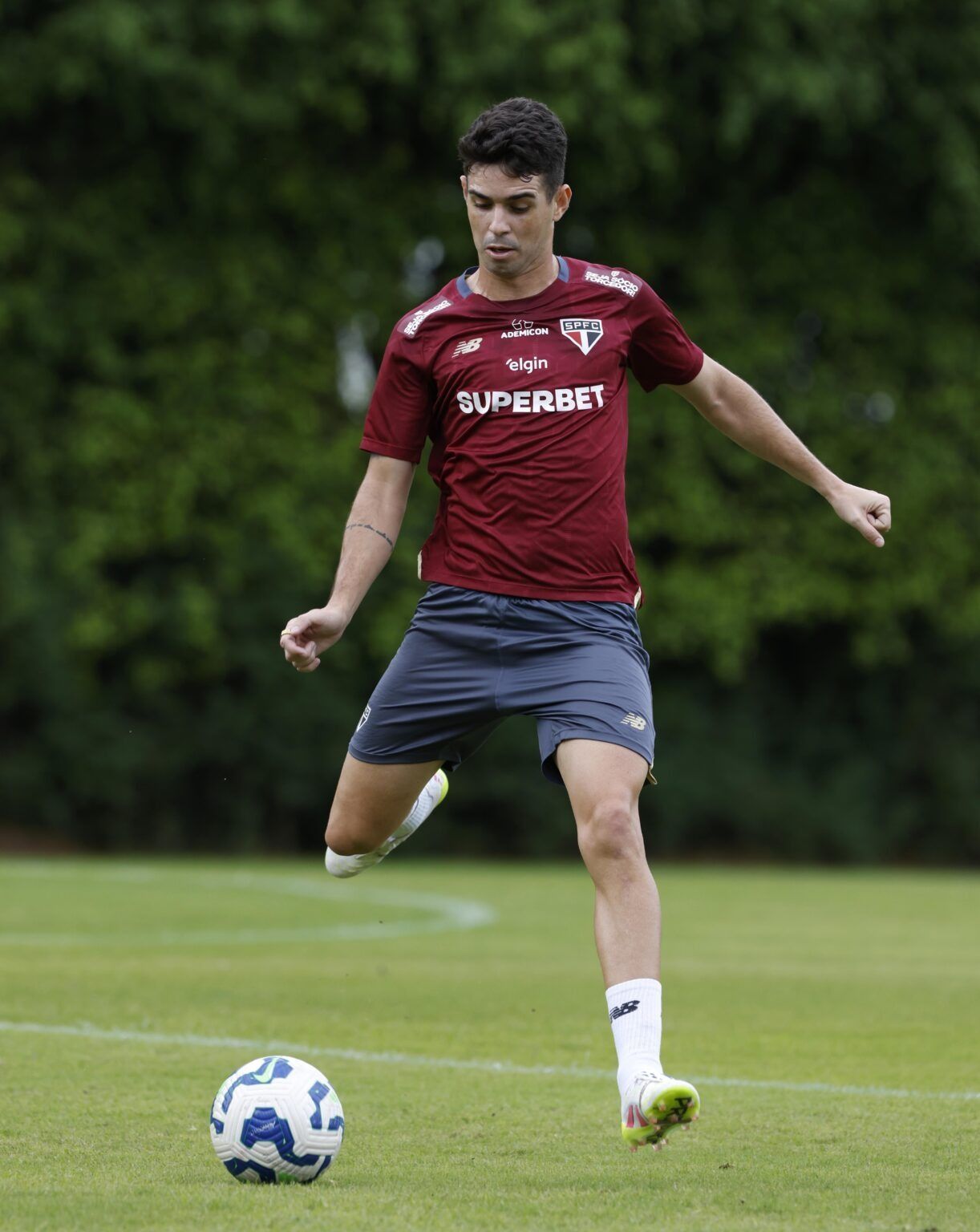São Paulo: Oscar fará novos exames, e aposentadoria não é descartada