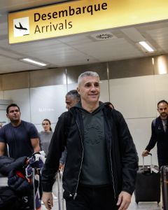 Crespo desembarcou em São Paulo