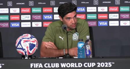 Abel concedeu entrevista coletiva um dia antes do confronto entre Palmeiras e Chelsea
