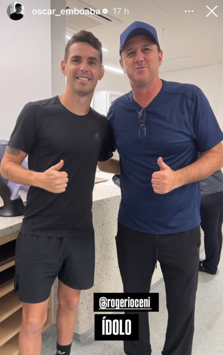 Próximo de anúncio no São Paulo, Oscar encontra 'ídolo' Rogério Ceni