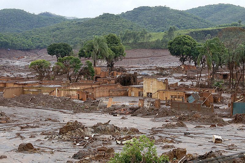 Mariana: repactuação recebe prêmio de 'acordo do ano' e revolta atingidos