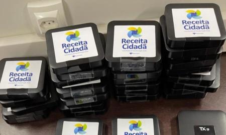 mais de 500 unidades de TV Box apreendidas pela Receita Federal serão transformadas em minicomputadores na UFJF
