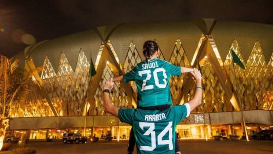 Imagem de divulgação utilizada pela Federação de Futebol da Arábia Saudita na candidatura como sede da Copa de 2034