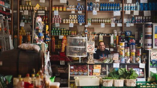 Imagem do filme 'Mercearias de Beagá'
