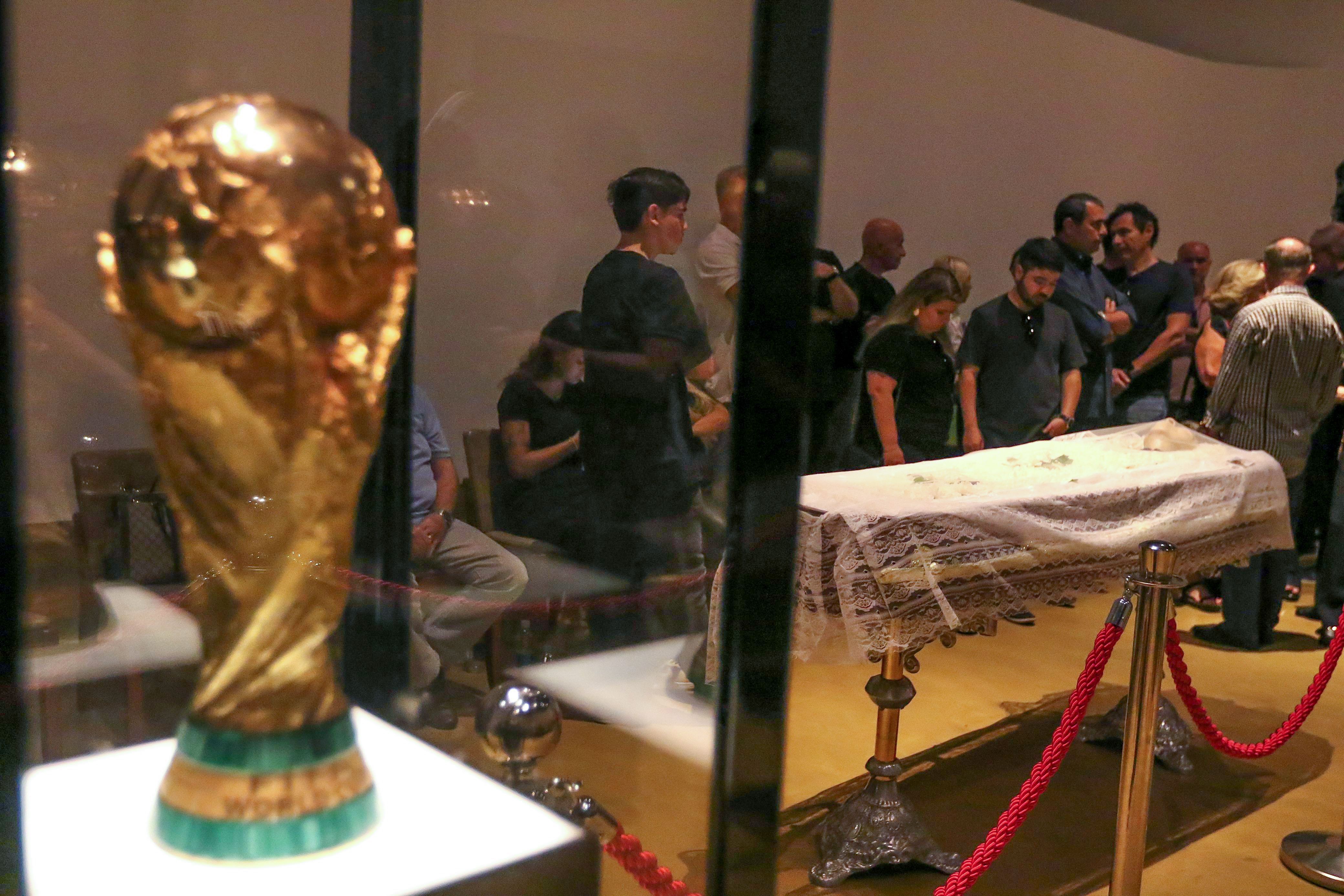 Zagallo é velado no Rio com presença de muitas personalidades do futebol