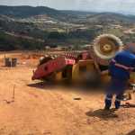 Idoso morre em acidente com rolo compressor em Conselheiro Lafaiete