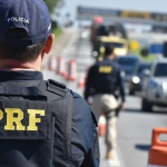 Três agentes da PRF morrem em perseguição na avenida Brasil, no RJ