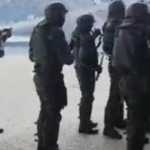 Vídeo mostra desorganização de militares em invasão ao Planalto e PM dando ordens ao Exército