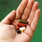 Pílula abortiva está no centro de uma batalha judicial; entenda 