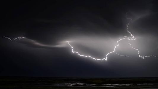 Imagem ilustrativa - Tempestade