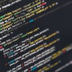 Programa oferece bolsa de estudos no exterior para estudantes brasileiros com formação em tecnologia; saiba como participar  
