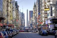 Bebê de 12 dias morre após abacate cair sobre sua cabeça na Argentina