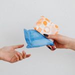 Betim começa distribuição gratuita de absorventes; saiba quem tem direito  