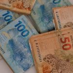 Caixa paga neste sábado beneficiários do Bolsa Família com NIS final 6 