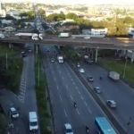 Engavetamento complica trânsito na avenida Cardeal Eugênio Pacelli