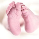 30 anos depois: mãe será indenizada após filho que nasceu morto ser entregue para estudos e desaparecer  