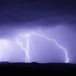 Cidade de Minas bate recorde de chuva com volume 'extremamente elevado' passando de 100 mm em 3 horas