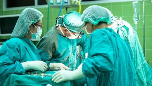 Imagem ilustrativa - Cirurgia