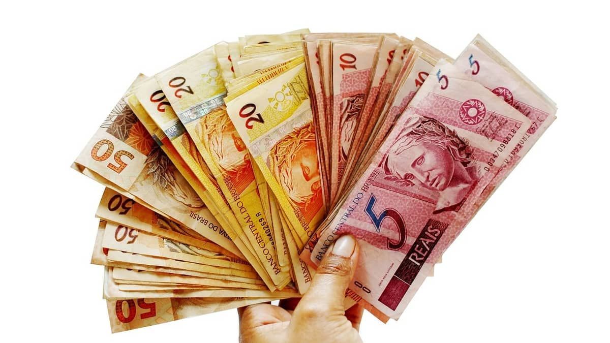 Aposta de Salvador que ganhou R$ 32 milhões na Mega-Sena foi feita pela internet; veja como jogar online  