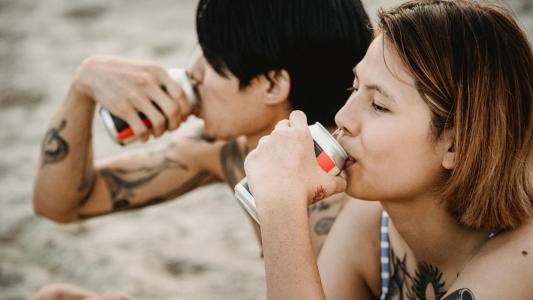 Kombucha e Kefir: o guia para entender os probióticos da moda