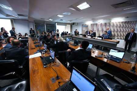 CCJ do Senado