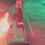 Carro pega fogo em posto de gasolina no Rio Grande do Norte: ocupantes viajavam para ir a velório 