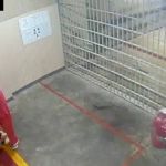 Vídeo: família de preso que morreu em presídio de Ribeirão das Neves, Grande BH, denuncia omissão de socorro