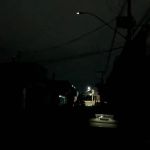 Moradores de cidade da Grande BH denunciam falta de manutenção em postes: ‘insegurança’