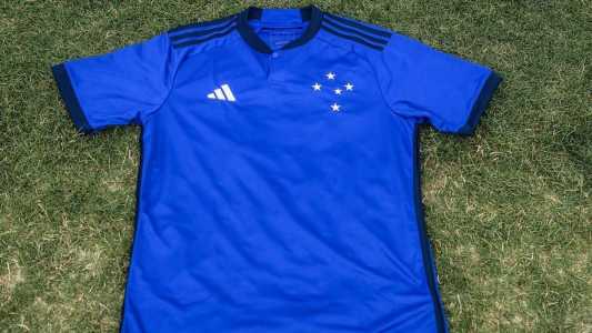 Imagens da nova camisa foram divulgadas nesta segunda (2), dia do aniversário da Raposa