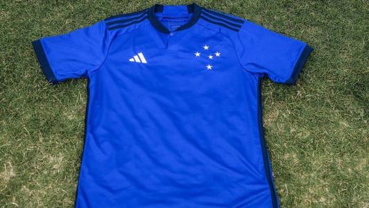Imagens da nova camisa foram divulgadas nesta segunda (2), dia do aniversário da Raposa
