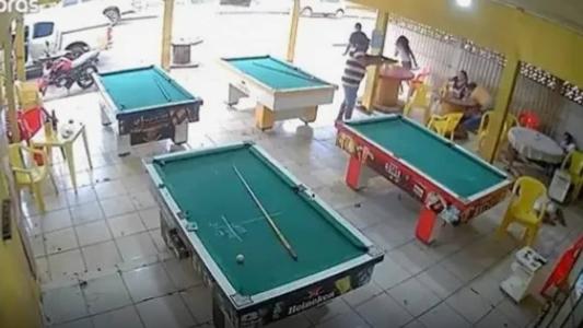 Imagens mostram a ação dos criminosos