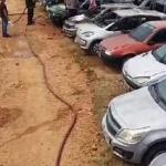 Vídeo: Pátio da Polícia Civil pega fogo e vários carros são atingidos