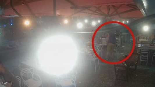 Imagens, obtidas com exclusividade pelo Fantásticos, mostram o amigo deixando o local