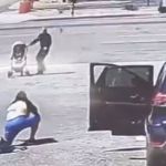 Vídeo: homem salva bebê em carrinho desgovernado momentos antes de entrar em avenida movimentada  
