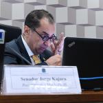 Ex-árbitro suspeito de cobrar propina depõe à CPI das Apostas