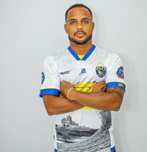 Alexandre Souza, volante do Sampaio Corrêa