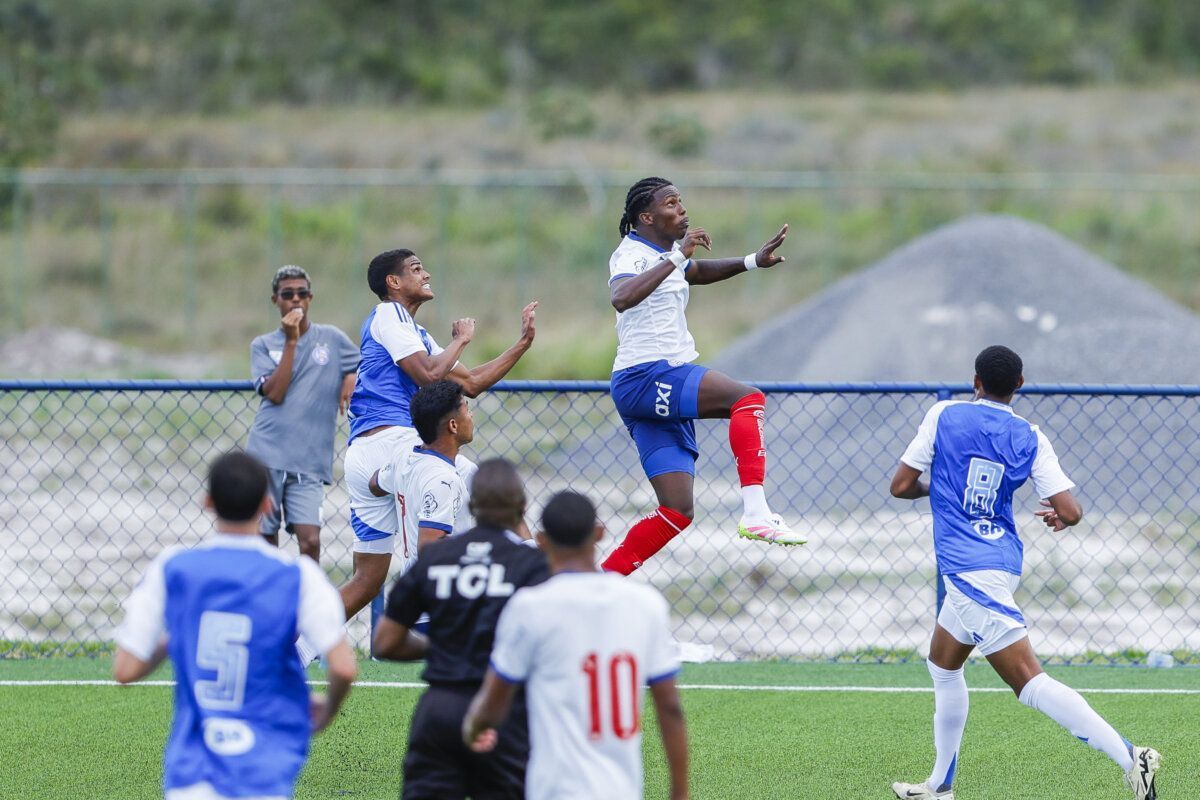 Marcelo pega pênalti, e Cruzeiro vence o Bahia fora de casa no Brasileiro Sub-20