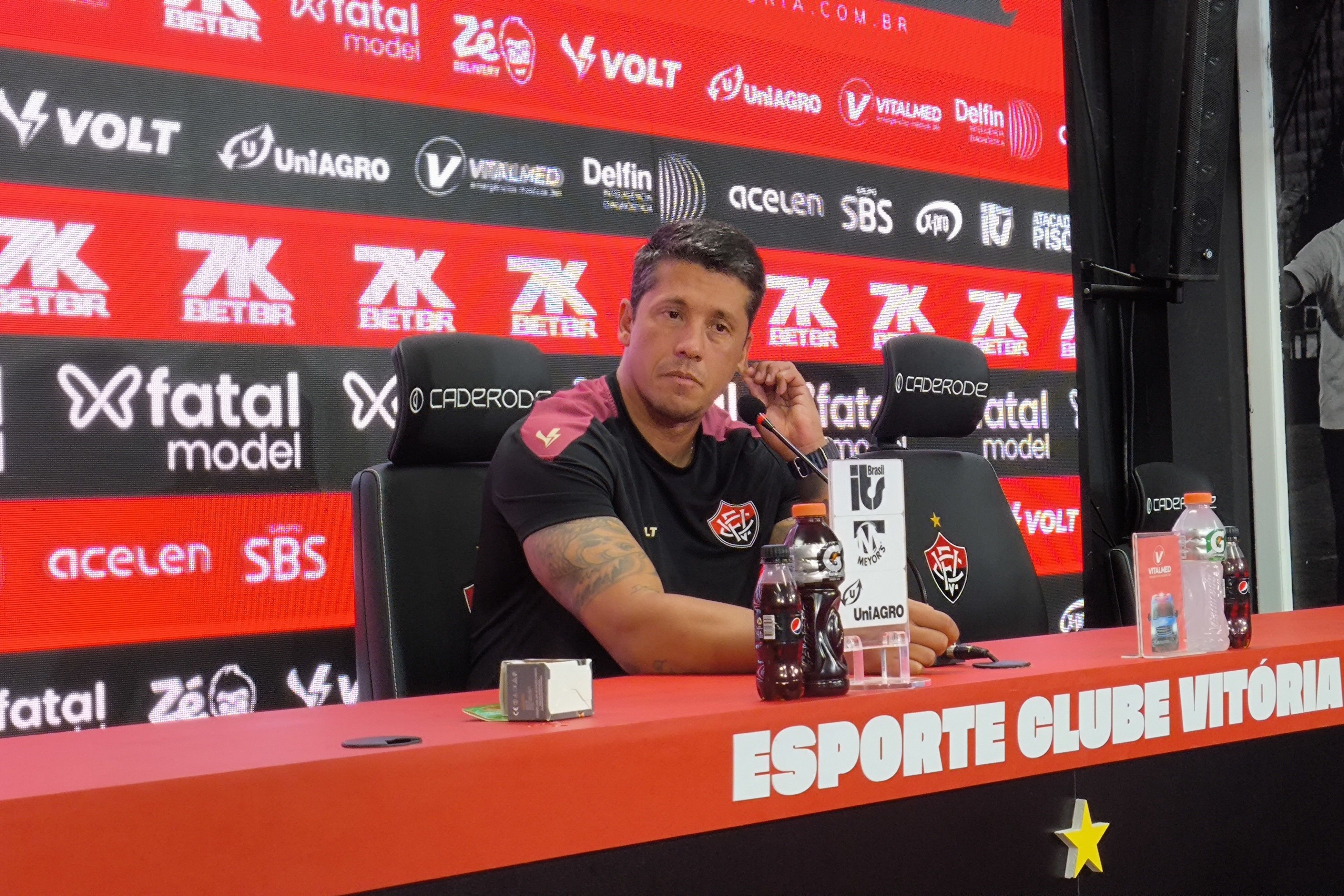 Vitória: veja opções de Thiago Carpini para montar o time contra o Bahia