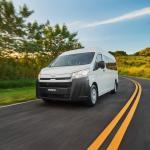 Van da Toyota, Hiace tem 16 lugares, motor de Hilux e custa R$ 365 mil
