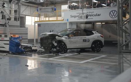 VW Tera após crash test
