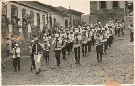 Bandalheira em Mariana