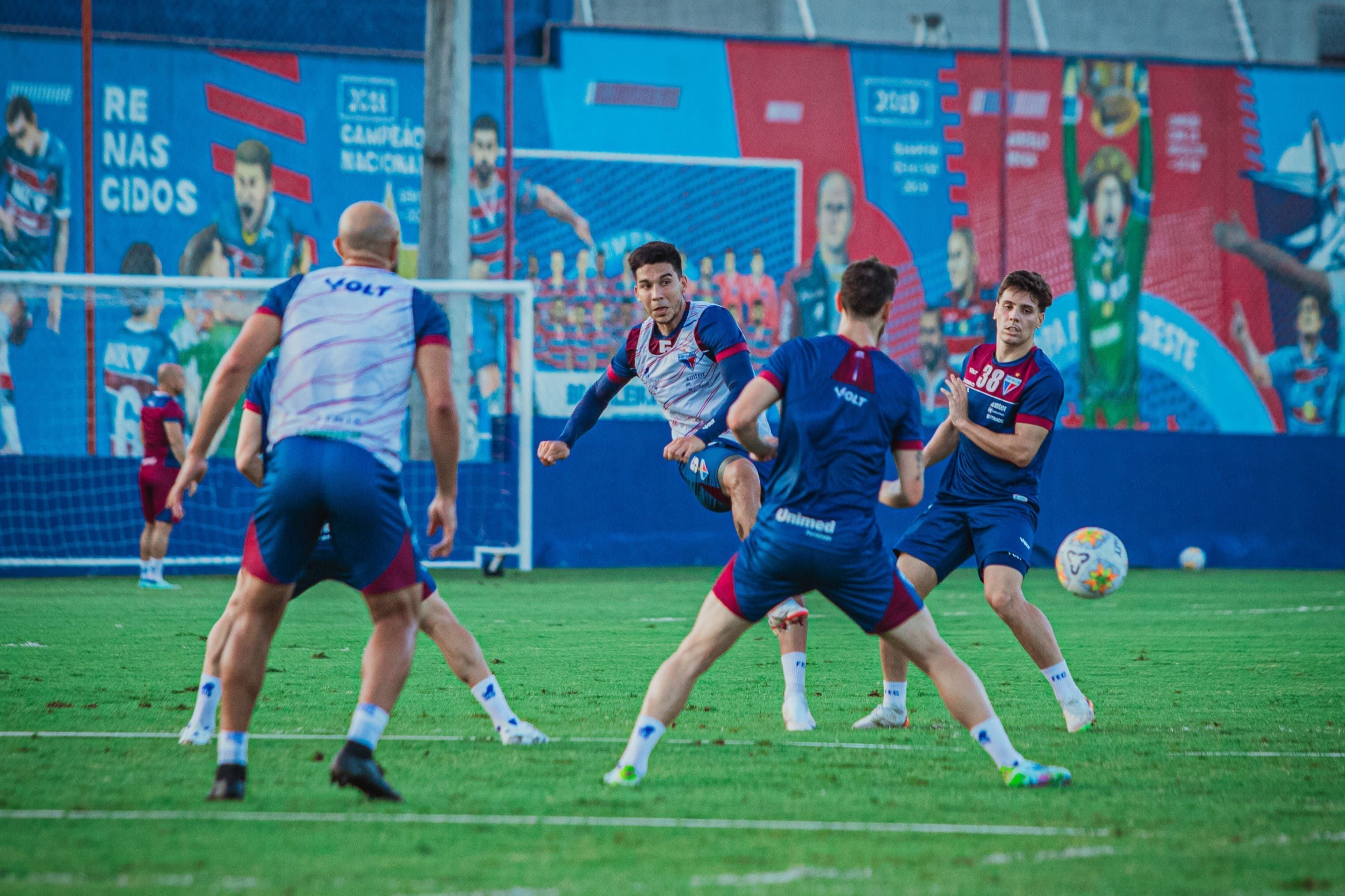 De volta à Libertadores, Fortaleza recebe o Racing em estreia no Castelão