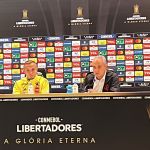 Tite evita falar sobre a paralisação do Brasileirão: 'Direção é quem fala'