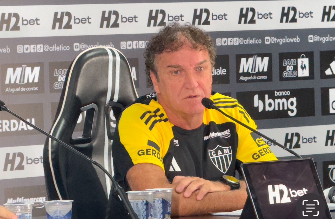 Cuca rasga elogios a jogador do Atlético: 'Maravilhoso de trabalhar'
