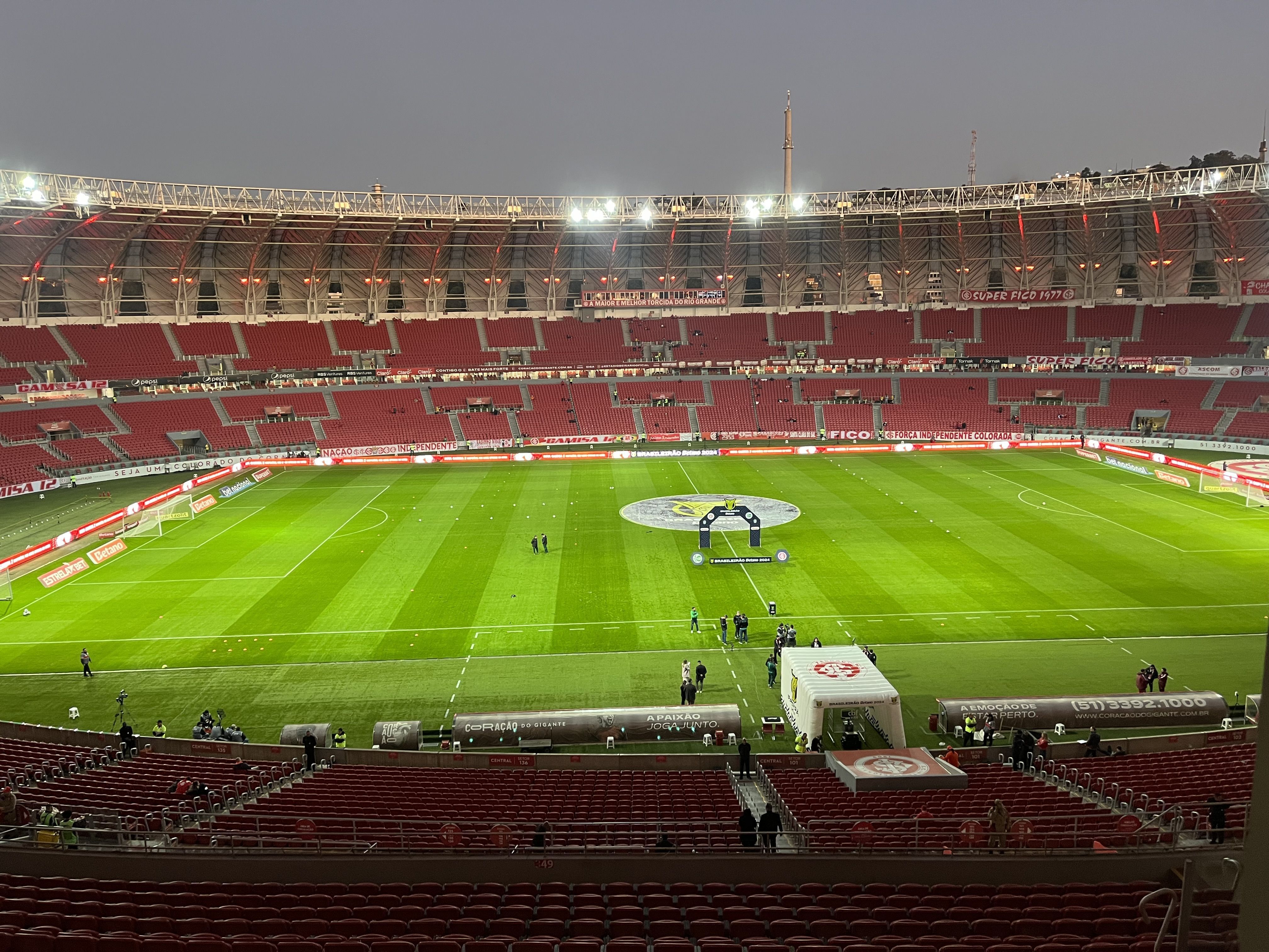 Inter x Fortaleza: CBF define data para jogo atrasado pelo Brasileiro