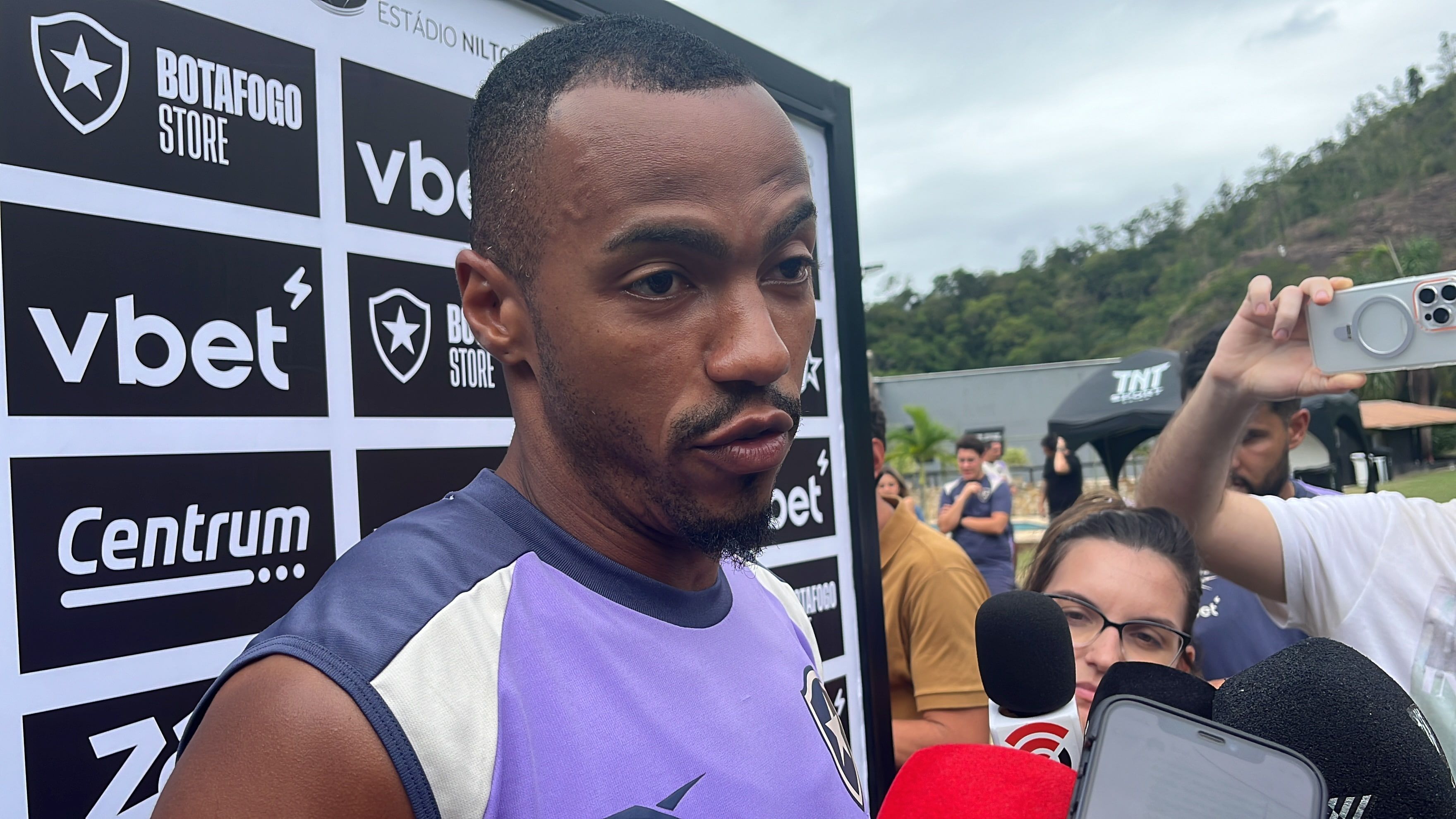 Marlon Freitas assume responsabilidade e confia em grande ano do Botafogo