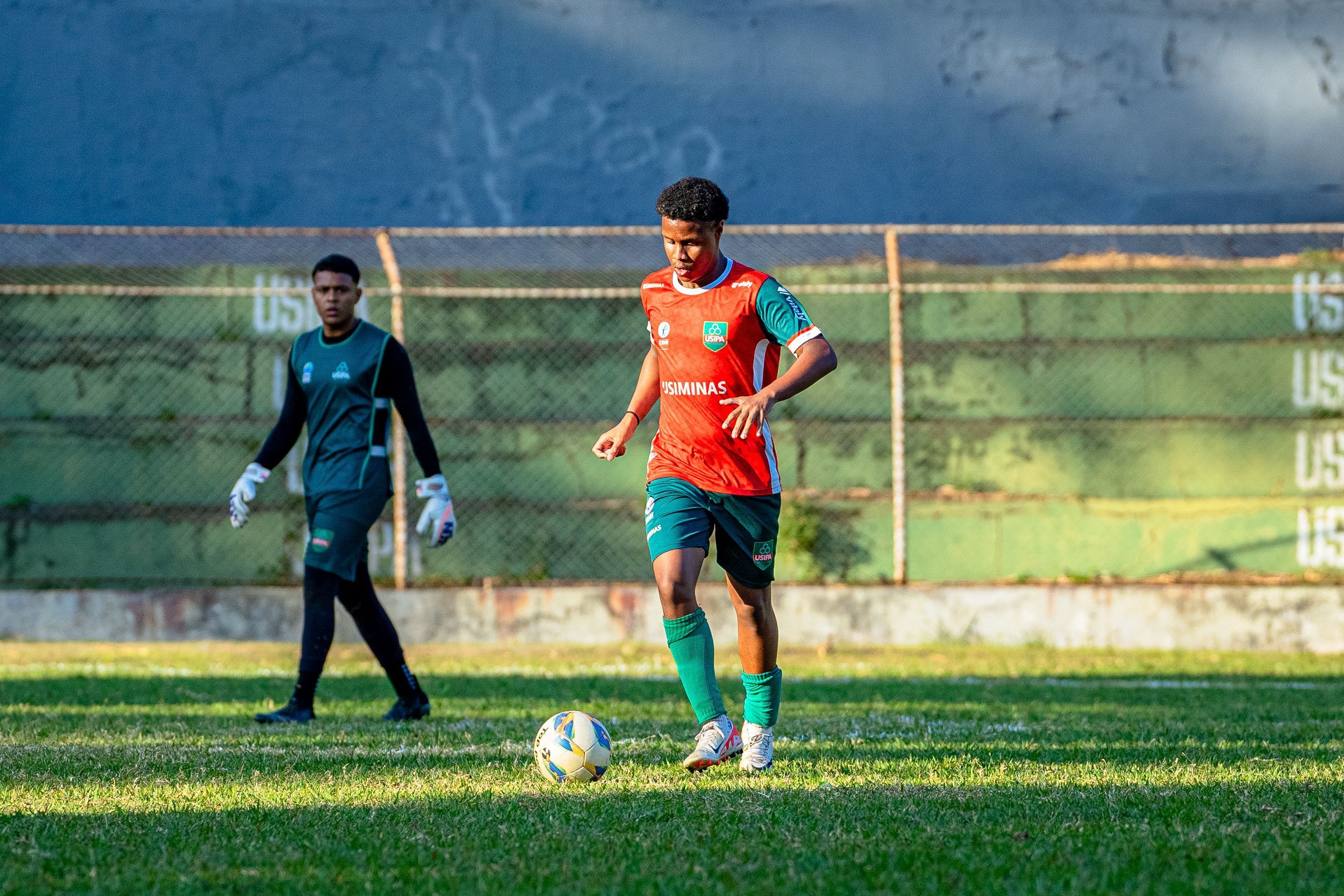 Ipatinga e Usipa fecham parceria para futebol de base